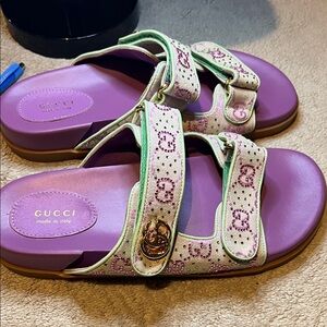 Gucci Purple and Cream Sandals with Gold Buckle